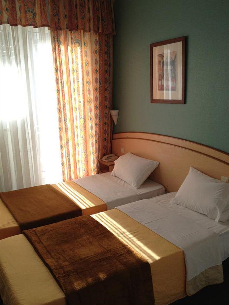 Yasha Hotel Luxemburg Buitenkant foto