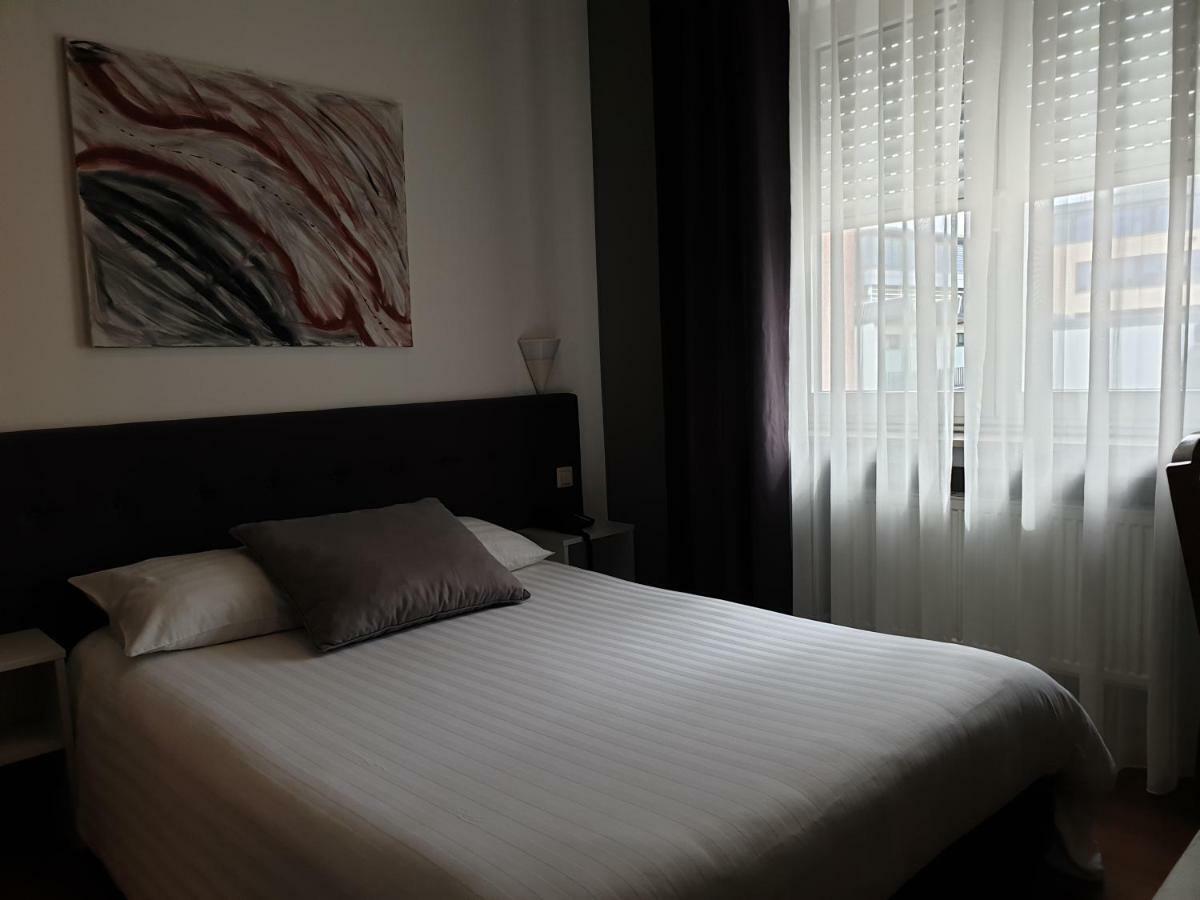 Yasha Hotel Luxemburg Buitenkant foto